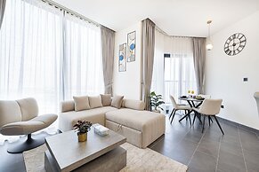 Sobha Suites by Hostiva - Burj View