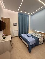 Minichino House B&B