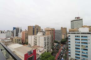w Dazzling 2BR w Balcony in Miraflores