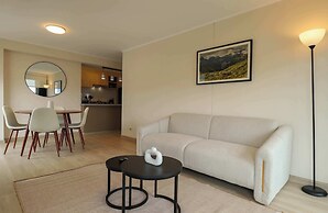 w Dazzling 2BR w Balcony in Miraflores