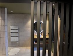 La Suite