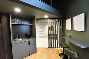 La Suite