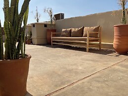 Riad Al Muhandiz