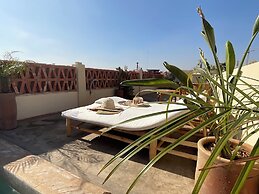 Riad Al Muhandiz