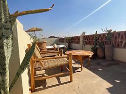 Riad Al Muhandiz