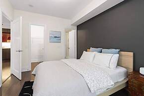 Sky Suites at Front
