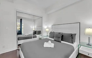 Sky Suites at Front