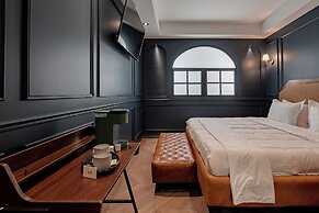 The Midnight Bloom Suite
