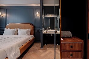 The Midnight Bloom Suite