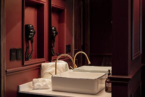 The Urban Muse suite