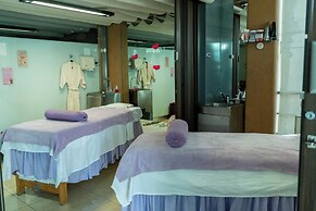 The Urban Muse suite