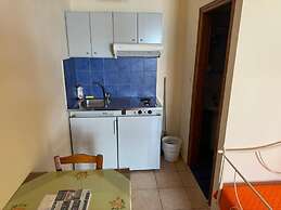 Michalis Studios & Apartments