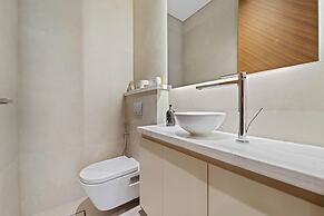 Brand New Stylish Unit near Circle Mall