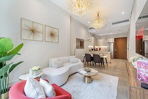 Brand New Stylish Unit near Circle Mall