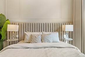 Brand New Stylish Unit near Circle Mall