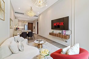 Brand New Stylish Unit near Circle Mall