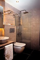 Anar Hotel