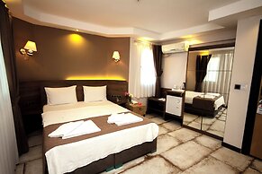 Anar Hotel