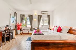 Emeraldgems Premium Residence