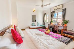 Emeraldgems Premium Residence