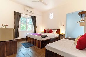 Emeraldgems Premium Residence