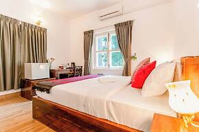 Emeraldgems Premium Residence