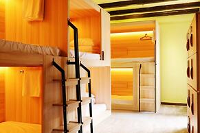 Lijiang Desti Youth Park Hostel
