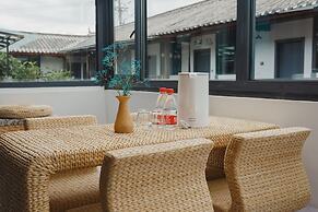 Lijiang Desti Youth Park Hostel