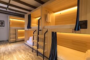 Lijiang Desti Youth Park Hostel