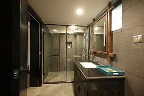 Lijiang Desti Youth Park Hostel