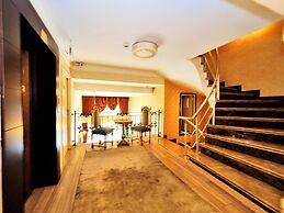 ELYSİON HOTEL