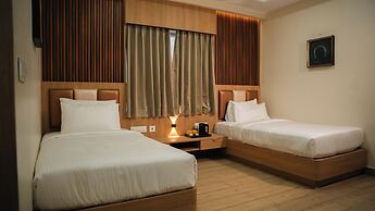Hotel M7 Plaza