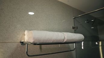 Hotel M7 Plaza