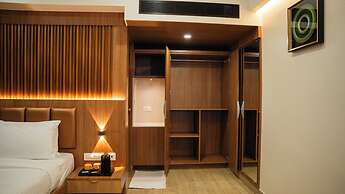 Hotel M7 Plaza