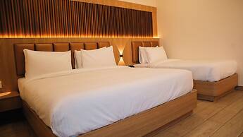 Hotel M7 Plaza