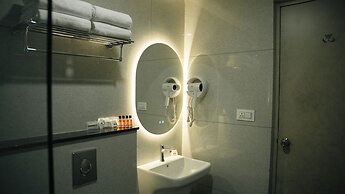 Hotel M7 Plaza