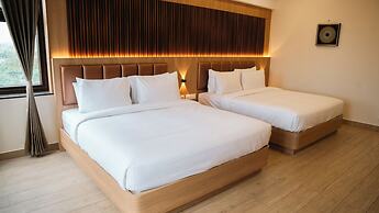 Hotel M7 Plaza