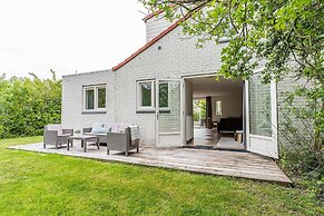 Nice, Modern Furnished Holiday Home