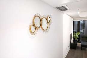 RS Suites - Yorkville