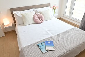 IzzHome Oasis