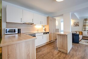 Ski-in/ski-out Brunner Apartment Top 2
