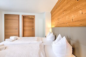 Ski-in/ski-out Brunner Apartment Top 2