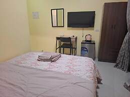 Hotel M2m Transient House