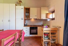 Apartment in Laterina With Shared Pool
