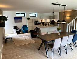 Rural Stay for 9-guests in Durbuy