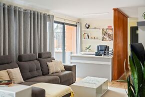 Quinta do Checa by Homie