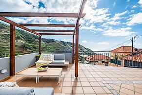 Quinta do Checa by Homie