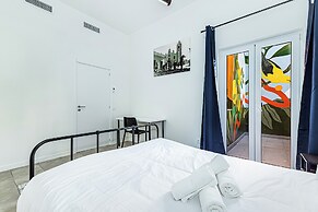 Arbutus Bed & Bar