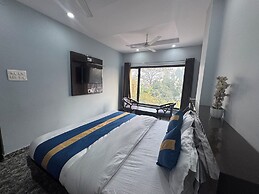 Hotel Suraj By T And M Hotels
