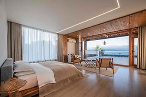 Dali Sky & Erhai Sea View Holiday Inn
